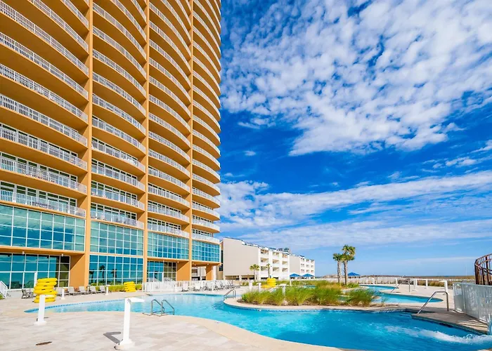 Phoenix Gulf Towers 2205