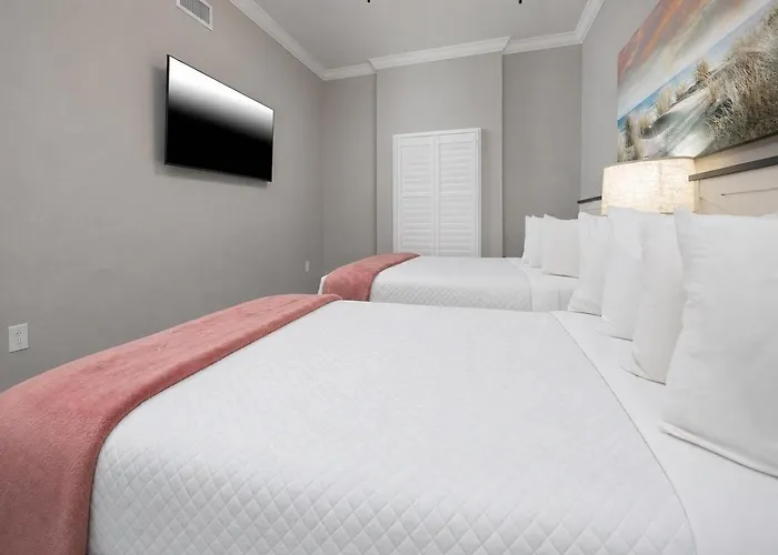 Phoenix Gulf Towers 2205 Apartment